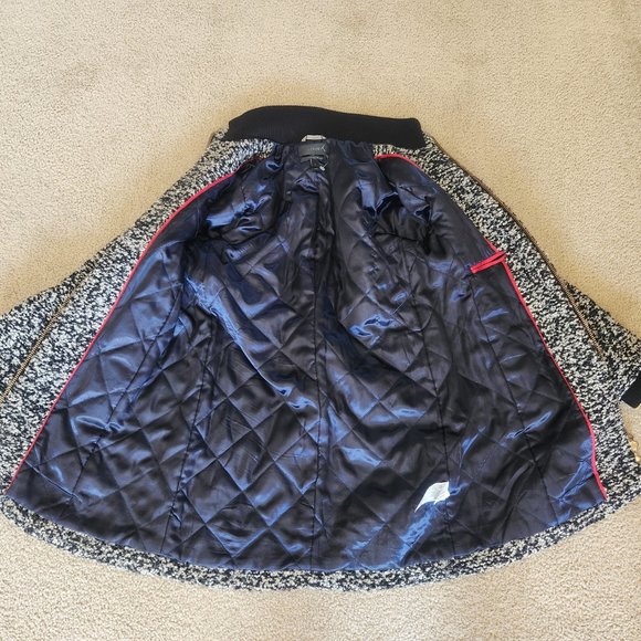 J. Crew Lodge Coat in Speckled Boucle with Italian Wool - Picture 4 of 16